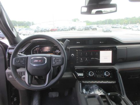 New 2026 GMC Sierra 2500 AT4 AWD/4WD image 14