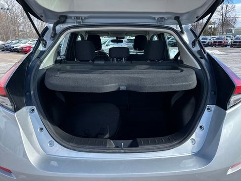 Used 2025 Nissan Leaf S image 23