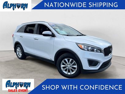 Used 2016 Kia Sorento LX w/ LX Convenience Package