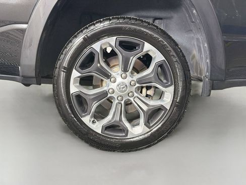Used 2022 RAM 1500 Big Horn AWD/4WD image 30