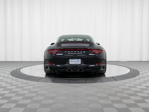 Certified 2019 Porsche 911 Targa 4 GTS image 6
