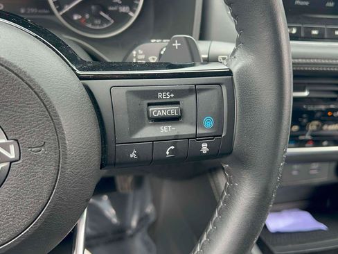 Used 2023 Nissan Rogue SL w/ SL Premium Package AWD/4WD image 21