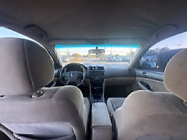 Used 2005 Honda Accord LX image 18