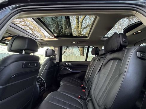 Used 2019 BMW X7 xDrive50i w/ Premium Package image 6