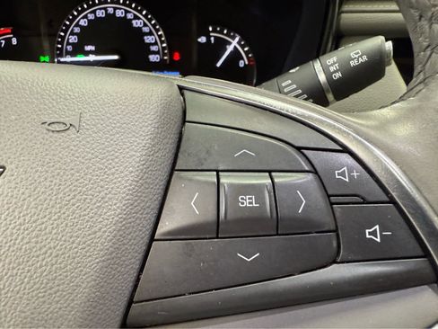 Used 2019 Cadillac XT5 Luxury image 14