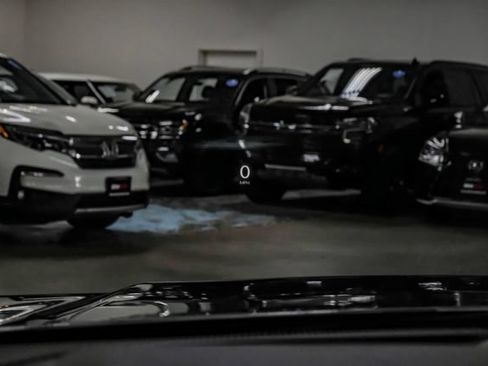 Used 2022 Jeep Grand Cherokee Summit AWD/4WD image 29
