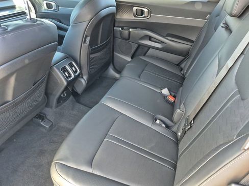 New 2026 Kia Sorento S image 12