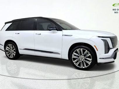 Used 2026 Cadillac Vistiq Platinum w/ LPO, Floor Liner Package