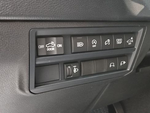 New 2026 Toyota Tundra SR5 image 9