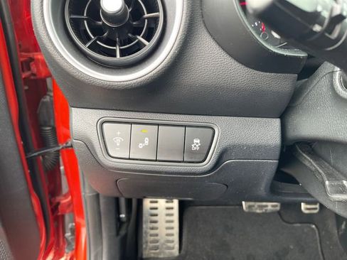 Used 2022 Kia Forte GT-Line image 27