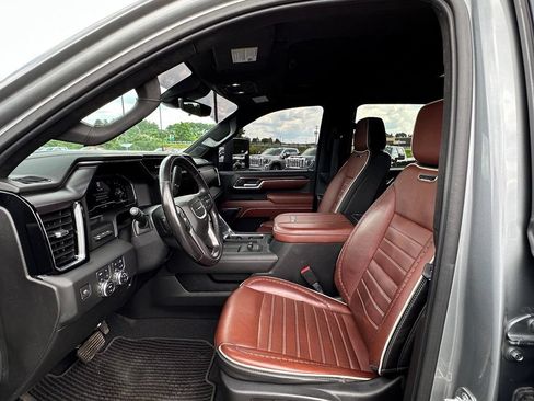 Certified 2024 GMC Sierra 2500 Denali Ultimate w/ Snow Plow Prep/Camper Package AWD/4WD image 19
