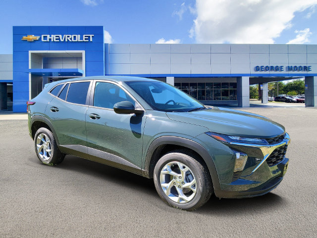 New 2026 Chevrolet Trax LS w/ LS Convenience Package FWD 360° Tour