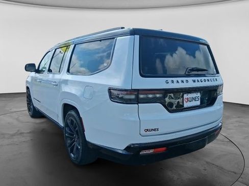 Used 2024 Jeep Grand Wagoneer L Series II w/ Quick Order Packagew 28T AWD/4WD image 9