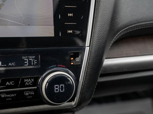 Used 2018 Subaru Outback 3.6R Limited image 29