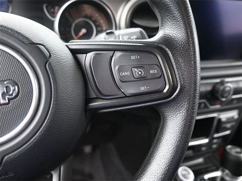 Used 2020 Jeep Wrangler Sport image 30