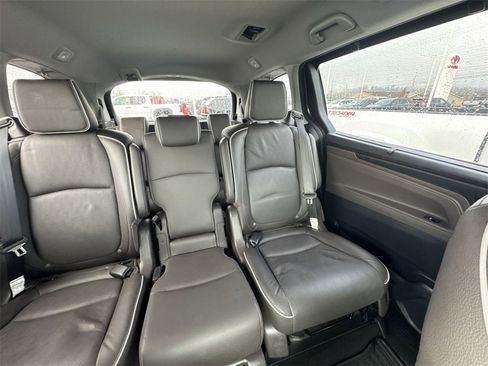 Used 2022 Honda Odyssey Elite image 14
