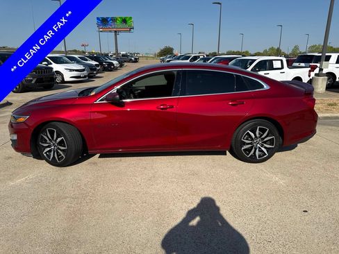 Used 2024 Chevrolet Malibu RS FWD image 3