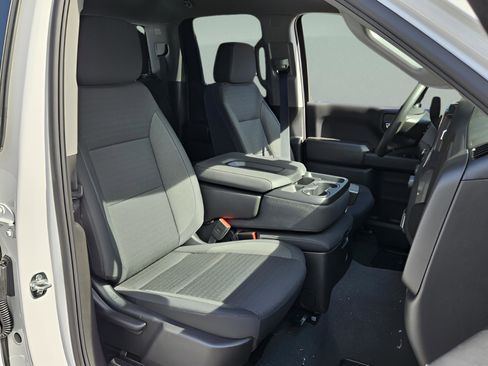 New 2026 Chevrolet Silverado 1500 Custom image 17