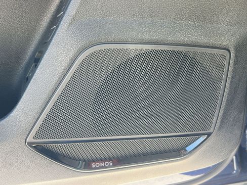 Certified 2025 Audi Q3 2.0T Premium Plus w/ Premium Plus Package image 22