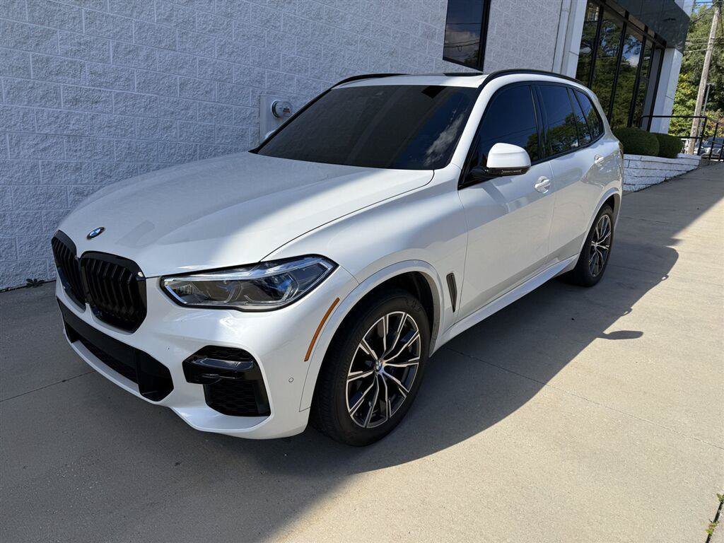 Used 2023 BMW X5 xDrive40i w/ Executive Package AWD/4WD image 1