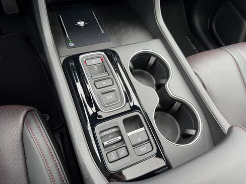 New 2026 Honda Pilot Black Edition image 25