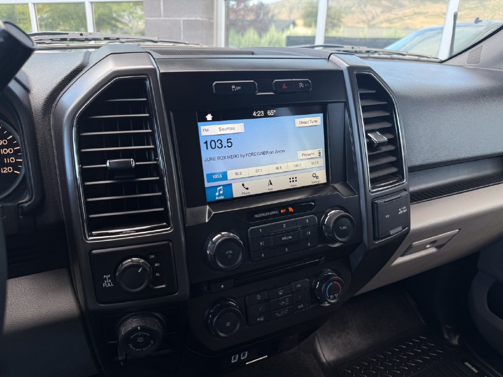 Used 2018 Ford F150 XLT w/ Equipment Group 302A Luxury AWD/4WD image 22
