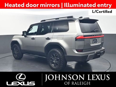 Used 2024 Lexus GX 550 AWD/4WD image 7