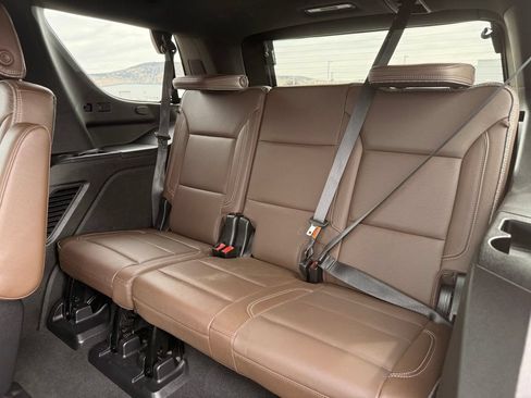 Used 2021 Chevrolet Tahoe High Country AWD/4WD image 18