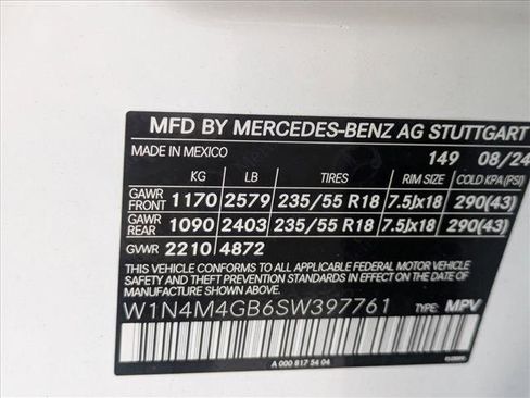 Used 2025 Mercedes-Benz GLB 250 image 18