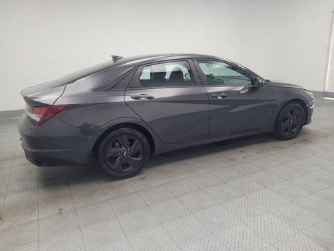 Used 2022 Hyundai Elantra SEL w/ Convenience Package image 11