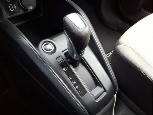 Certified 2025 Nissan Kicks Play S FWD image 27