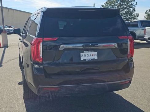 Used 2021 GMC Yukon XL AT4 w/ AT4 Premium Plus Package AWD/4WD image 8