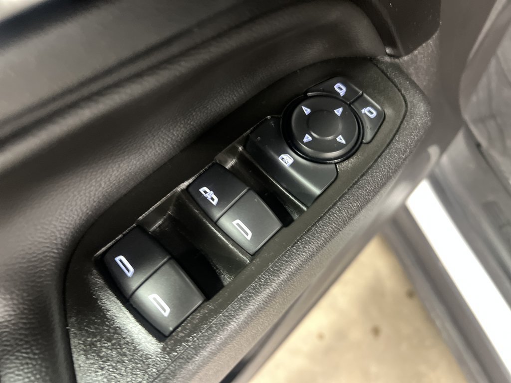 Certified 2024 Chevrolet Equinox LT AWD/4WD image 16