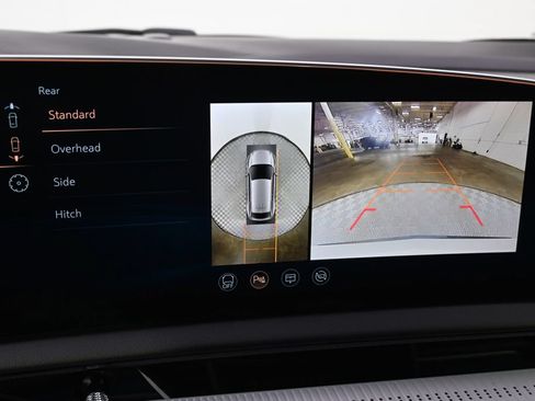 Certified 2025 Cadillac Optiq Luxury 2 w/ LPO, Floor Liner Package AWD/4WD image 29