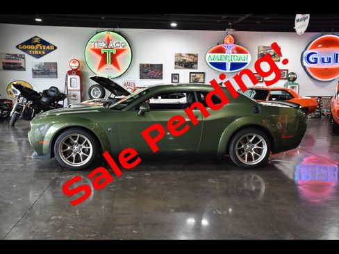 Used 2023 Dodge Challenger R/T Scat Pack image 1