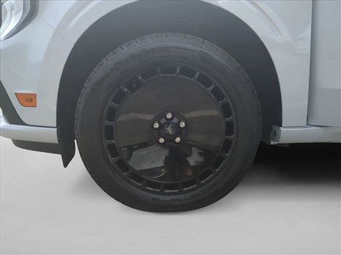 Used 2026 Ford Maverick Lobo AWD/4WD image 27