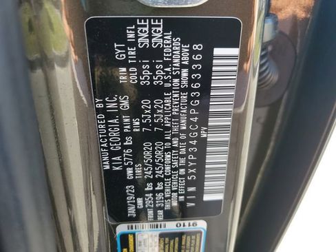 Certified 2023 Kia Telluride EX w/ EX Captain's Chair Package image 34