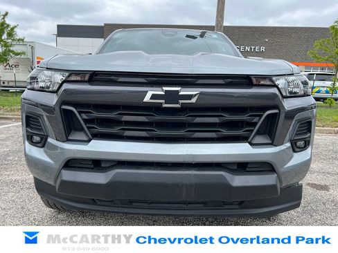 Used 2024 Chevrolet Colorado LT w/ LT Convenience Package AWD/4WD image 7