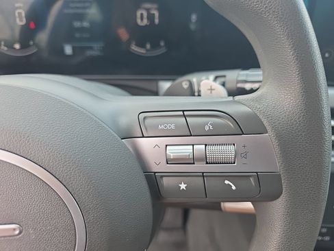 Used 2025 Hyundai Sonata SEL FWD image 16