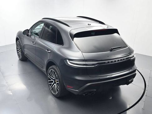 Certified 2026 Porsche Macan AWD/4WD image 37