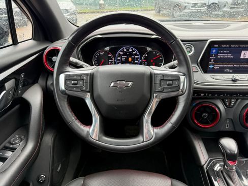Used 2022 Chevrolet Blazer RS w/ Enhanced Convenience Package AWD/4WD image 8