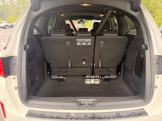 Used 2025 Honda Odyssey Sport-L image 17
