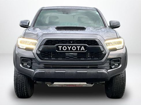 Used 2021 Toyota Tacoma TRD Pro AWD/4WD image 2