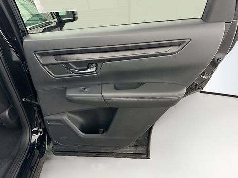Used 2025 Honda CR-V LX image 30