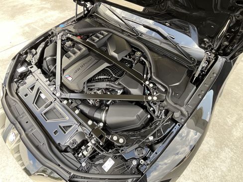 New 2027 BMW M4 Coupe w/ Executive Package RWD image 31