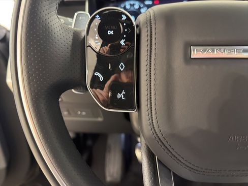 Used 2022 Land Rover Range Rover Sport HSE Silver Edition image 12