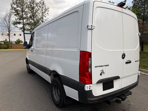 Used 2019 Mercedes-Benz Sprinter 144 Cargo image 9