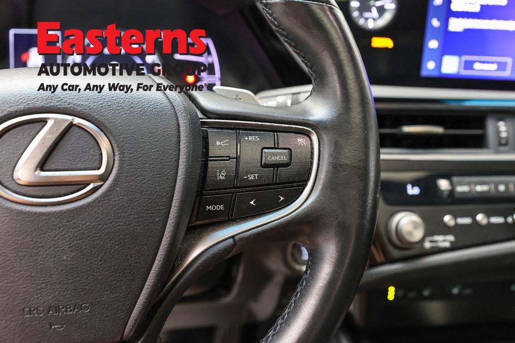 Used 2023 Lexus ES 350 w/ Premium Package FWD image 18