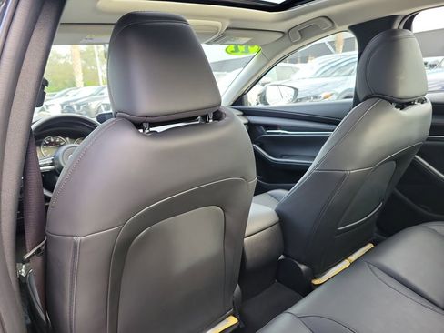 New 2022 MAZDA MAZDA3 s image 13