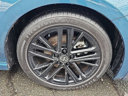 Used 2025 Toyota Camry SE image 8